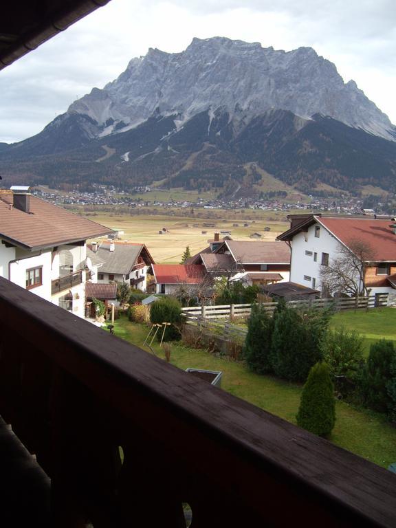 Haus Sonja Apartamento Lermoos Quarto foto